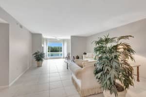 5810 Crystal Shores Drive 402, Boynton Beach, FL 33437 Sold 04/08/25