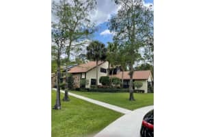 12122 Quercus Lane, Wellington, FL 33414 Sold 10/18/24