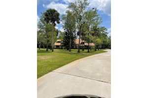 12122 Quercus Lane, Wellington, FL 33414 Sold 10/18/24