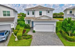4251 Pelicano Way, Deerfield Beach, FL 33064 Sold 10/15/24