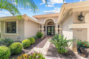 7657 Via Grande, Boynton Beach, FL 33437 Sold 12/06/24