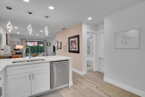 5380 Gate Lake Road 5380, Tamarac, FL 33319 Sold 12/03/24