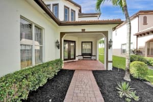 8685 Cobblestone Point Circle, Boynton Beach, FL 33472 Sold 03/14/25