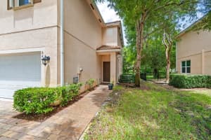6455 Azura Lake Road, Lake Worth, FL 33463 Sold 09/20/24