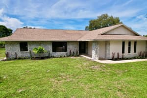 2186 SE Stargrass Street, Port Saint Lucie, FL 34984 Sold 12/16/24