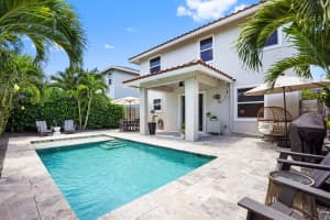 3914 La Rambla, Greenacres, FL 33467 Sold 09/19/24