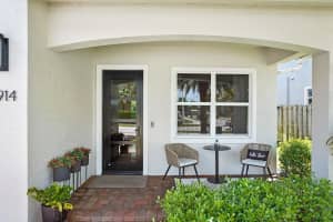 3914 La Rambla, Greenacres, FL 33467 Sold 09/19/24