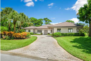5271 SE Burning Tree Circle, Stuart, FL 34997 Sold 12/12/24