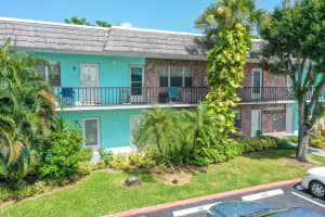 1200 Colonnades Drive 105, Hutchinson Island, FL 34949 Sold 01/03/25