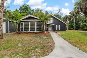 8185 25th Street, Vero Beach, FL 32966 Sold 12/02/24