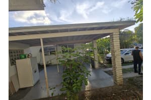 266 NE 162nd Street, Miami, FL 33162 Sold 03/28/25