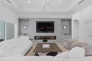 5502 Hibiscus Rd, Jupiter, FL 33458, Sold 08/15/24
