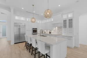 5502 Hibiscus Rd, Jupiter, FL 33458, Sold 08/15/24