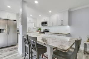 825 Center Street 37b, Jupiter, FL 33458 Sold 12/06/24