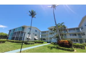 230 Horizons E 107, Boynton Beach, FL 33435 Sold 11/08/24