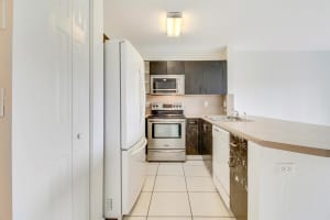 986 Summit Lake Drive, West Palm Beach, FL 33406 Sold 10/16/24