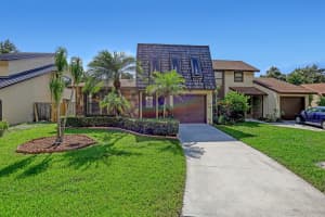 1021 Raintree Drive, Palm Beach Gardens, FL 33410 Sold 10/03/24