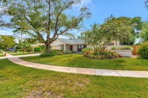 1824 Primrose Lane, Wellington, FL 33414 Sold 09/30/24