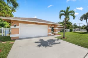 100 Mimosa Street, Royal Palm Beach, FL 33411 Sold 09/24/24