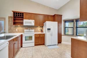 11 Verwood Way, Boynton Beach, FL 33426 Sold 10/14/24