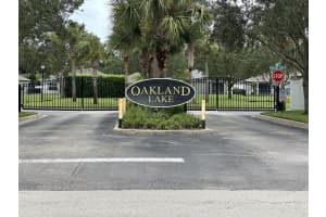 5230 Oakland Lake Circle, Fort Pierce, FL 34951 Sold 02/28/25