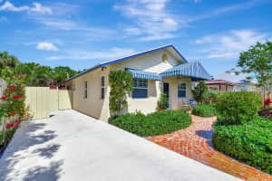 111 NE 10th Street, Delray Beach, FL 33444 Sold 11/19/24