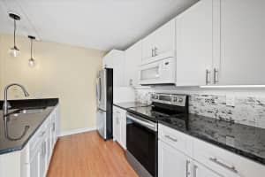 5109 51st Way Way, West Palm Beach, FL 33409 Sold 10/31/24
