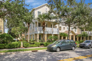 116 W Thatch Palm Circle, Jupiter, FL 33458 Sold 11/20/24