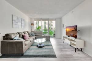 3000 S Ocean Drive 310, Hollywood, FL 33019 Sold 11/29/24