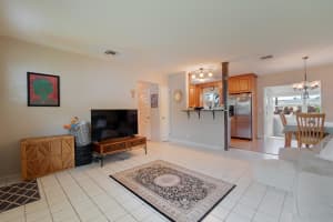 372 Macy Street, West Palm Beach, FL 33405 Sold 11/15/24