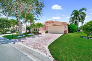 MLS# R11013144, Lake Worth, Florida 33467