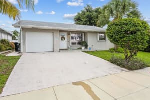 310 Wellesley Drive, Lake Worth Beach, FL 33460 Sold 12/20/24
