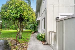 6143 Riverwalk Lane 1, Jupiter, FL 33458 Sold 02/03/25