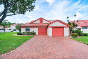 7781 Lexington Club Boulevard B, Delray Beach, FL 33446 Sold 04/29/25