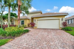 6747 Milani Street, Lake Worth, FL 33467 Sold 02/10/25