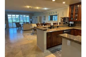 537 Prestwick Circle, Palm Beach Gardens, FL 33418 Sold 11/22/24