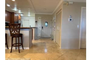 537 Prestwick Circle, Palm Beach Gardens, FL 33418 Sold 11/22/24