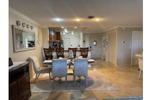 537 Prestwick Circle, Palm Beach Gardens, FL 33418 Sold 11/22/24