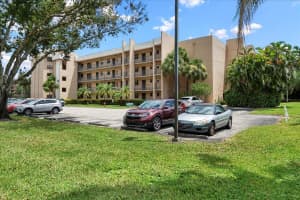 4760 Lucerne Lakes Boulevard W 105, Lake Worth, FL 33467 - MLS#R11013494
