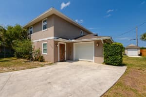 5006 Sunset Boulevard, Fort Pierce, FL 34982 Sold 12/03/24
