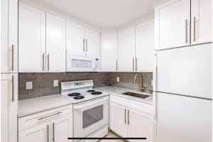 555 Purdy Lane 316, Palm Springs, FL 33461 Sold 11/29/24