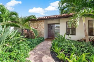 MLS# R11013601, Boca Raton, Florida 33433