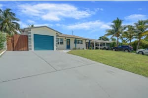 1001 Pine Tree Drive, Lantana, FL 33462 Sold 05/15/25