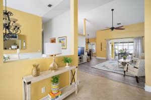 137 39th Drive, Vero Beach, FL 32968 Sold 09/27/24