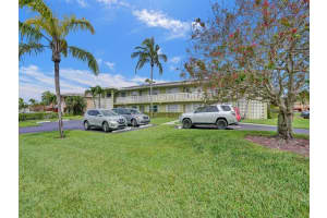 1140 Mahogany Way 102, Delray Beach, FL 33445 Sold 02/14/25