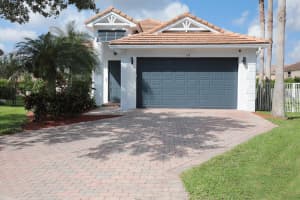 539 Belle Grove Lane, Royal Palm Beach, FL 33411 Sold 12/05/24
