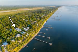 7003 S Indian River Drive, Fort Pierce, FL 34982 Sold 10/31/24