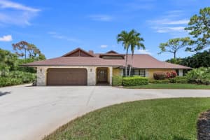 919 NE Juniper Place, Jensen Beach, FL 34957 Sold 02/07/25