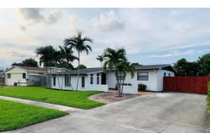 3323 Taconic Drive, West Palm Beach, FL 33406 Sold 10/04/24