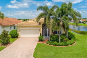 302 NW Clearview Court, Port Saint Lucie, FL 34986 Sold 11/07/24